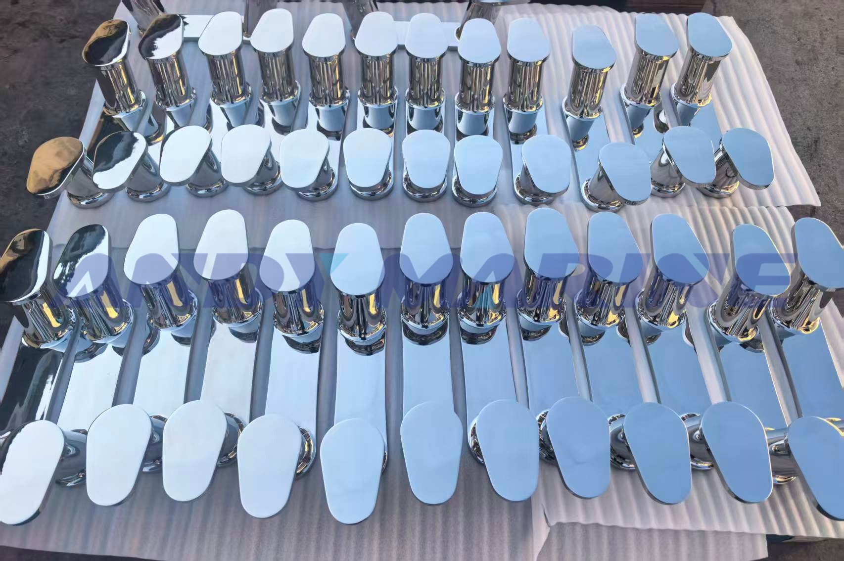 Déanann Andy Marine Bolard Cruach Dhosmálta 316 Ardfheidhmíochta a Sheachadadh go rathúil